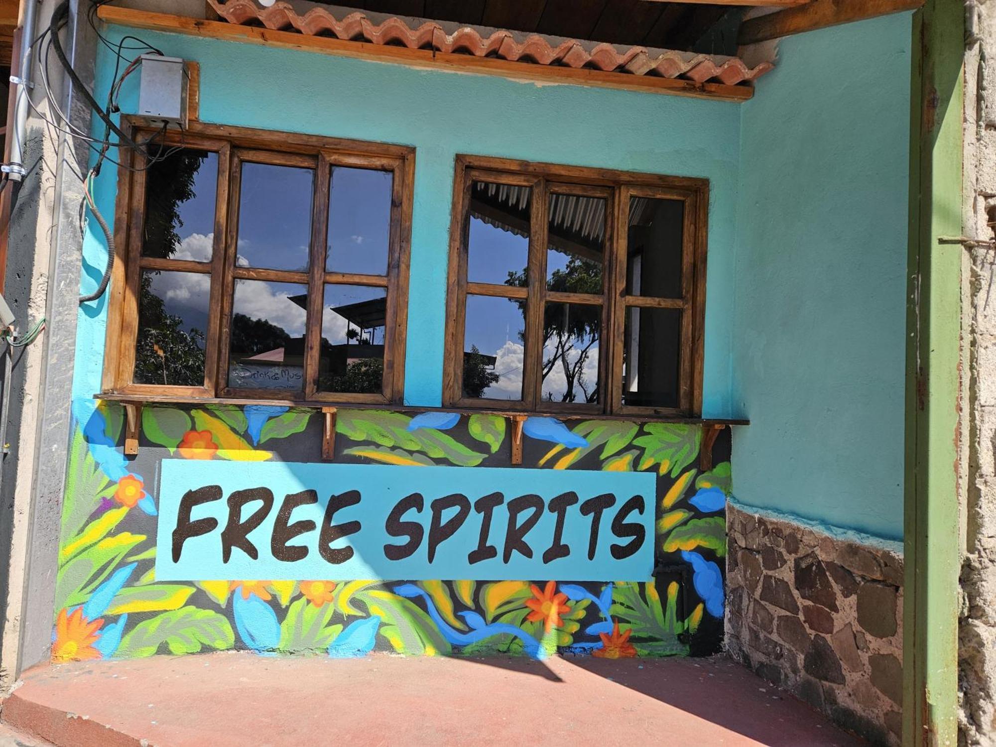 Free Spirits Hotel Сан Маркос Ла Лагуна Екстериор снимка